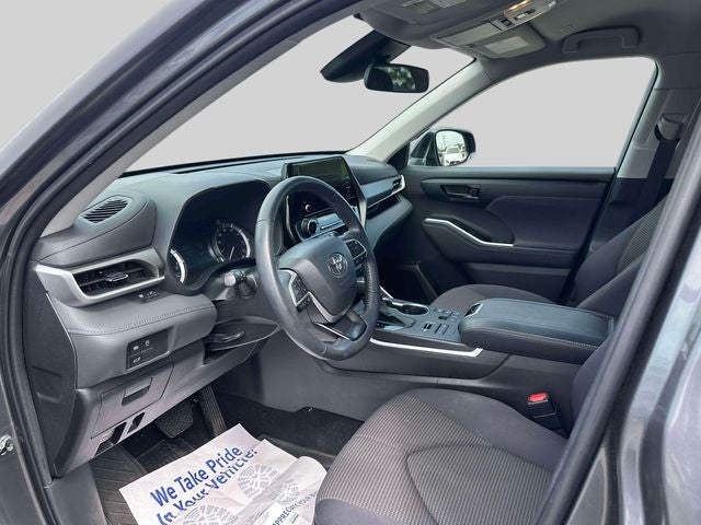 2023 Toyota Highlander LE