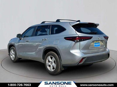 2024 Toyota Highlander LE