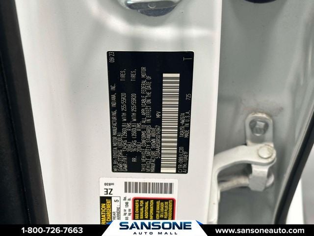 2025 Toyota Highlander XLE