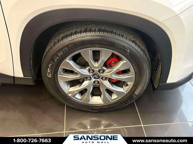 2025 Toyota Highlander XLE