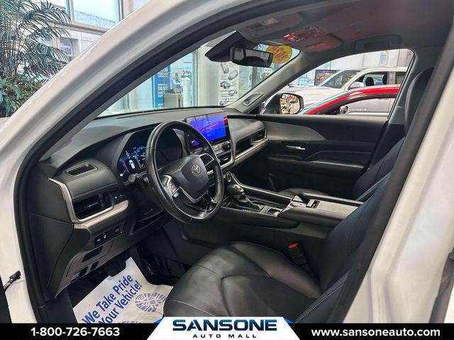 2025 Toyota Highlander XLE