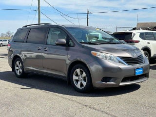 2014 Toyota Sienna LE