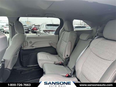 2021 Toyota Sienna LE 8 Passenger