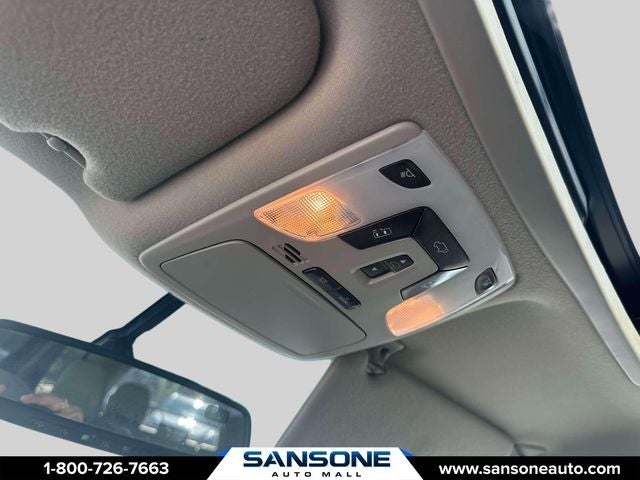 2014 Toyota Sienna XLE 8 Passenger