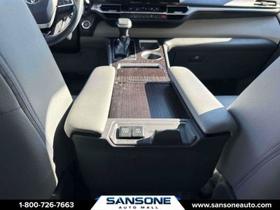 2021 Toyota Sienna XLE 7 Passenger