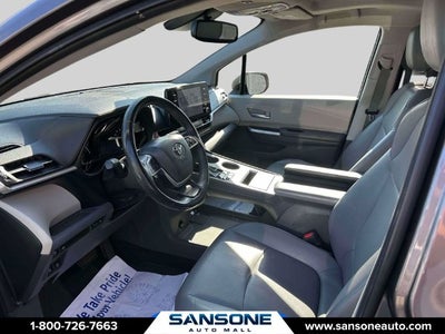 2021 Toyota Sienna XLE 7 Passenger