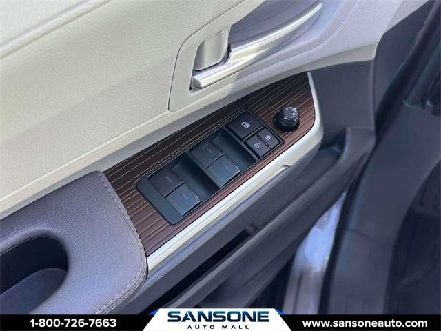 2024 Toyota Sienna XLE 7 Passenger