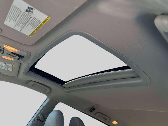 2017 Toyota Sienna XLE 8 Passenger