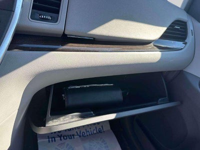 2017 Toyota Sienna XLE 8 Passenger