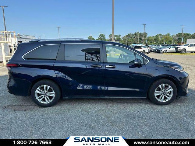 2024 Toyota Sienna Limited 7 Passenger