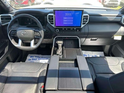 2025 Toyota Tundra Platinum