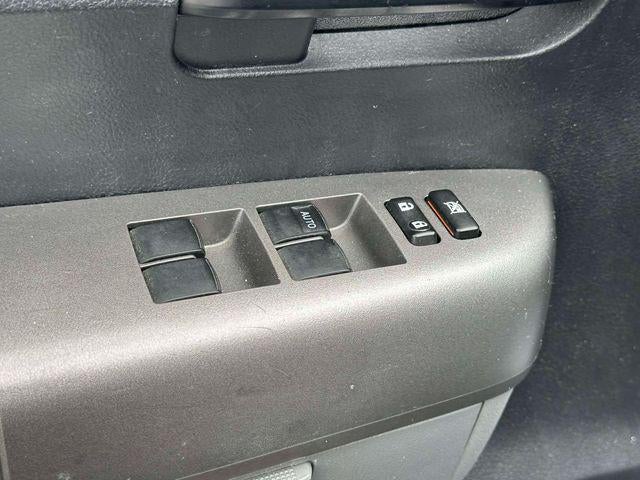 2013 Toyota Tundra Grade 4.6L V8