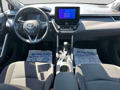 2023 Toyota Corolla Cross LE