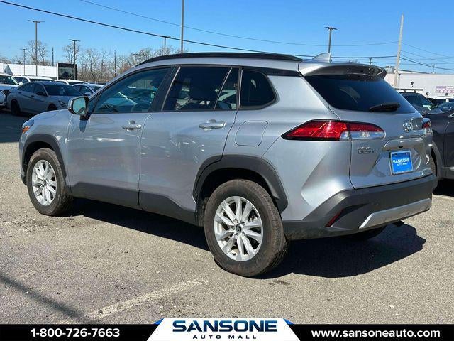 2022 Toyota Corolla Cross LE