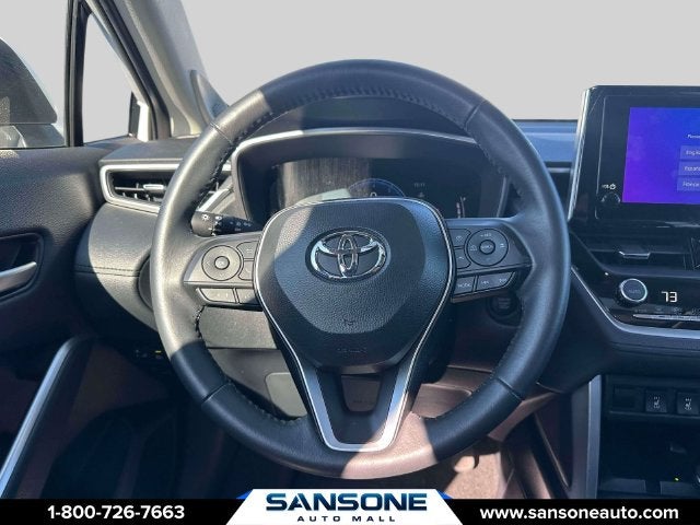 2024 Toyota Corolla Cross XLE
