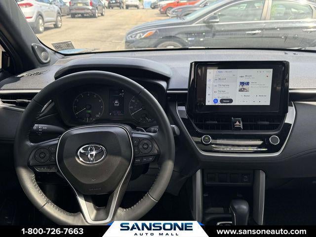 2025 Toyota Corolla Cross Hybrid SE