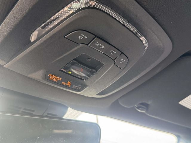 2025 Toyota Crown Signia XLE