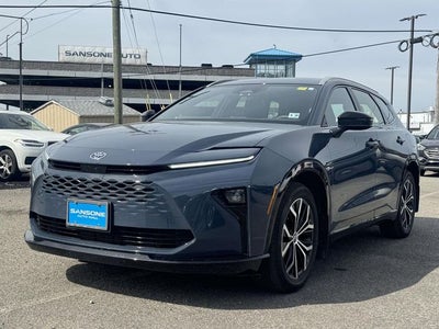 2025 Toyota Crown Signia XLE