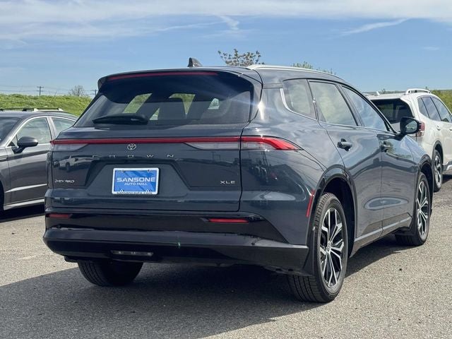 2025 Toyota Crown Signia XLE