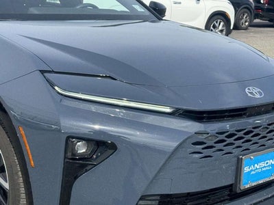 2025 Toyota Crown Signia XLE