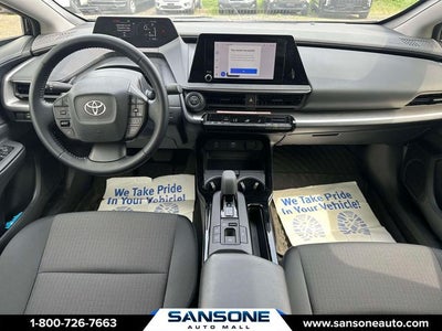2025 Toyota Prius LE