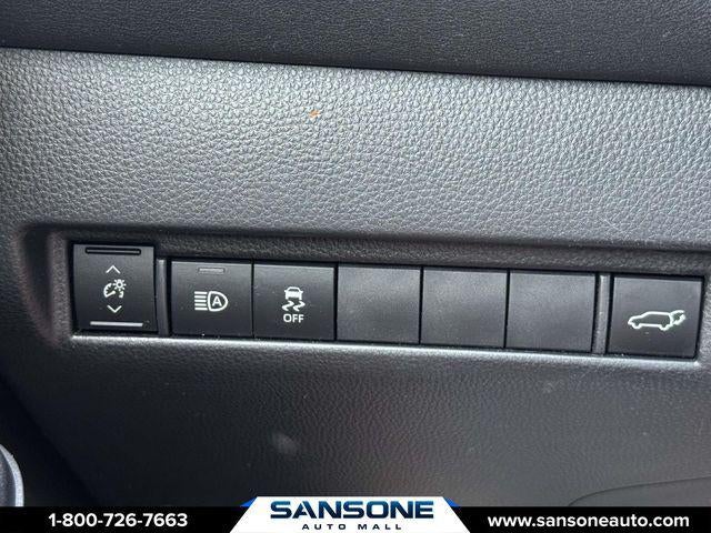 2022 Toyota Venza LE