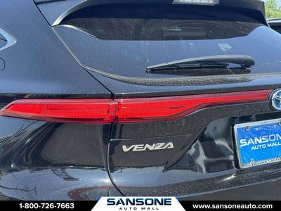 2023 Toyota Venza LE