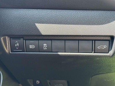 2023 Toyota Venza LE