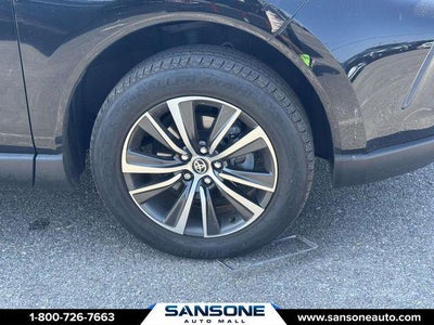 2023 Toyota Venza LE