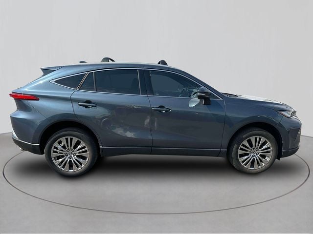 2023 Toyota Venza LE