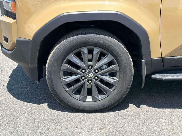 2025 Toyota Land Cruiser Base