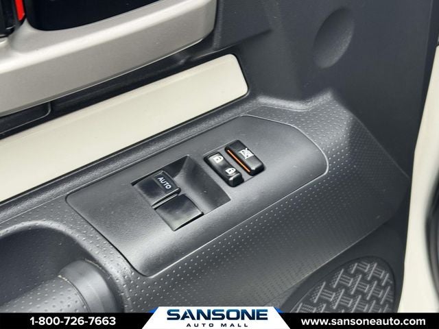 2013 Toyota FJ Cruiser Base