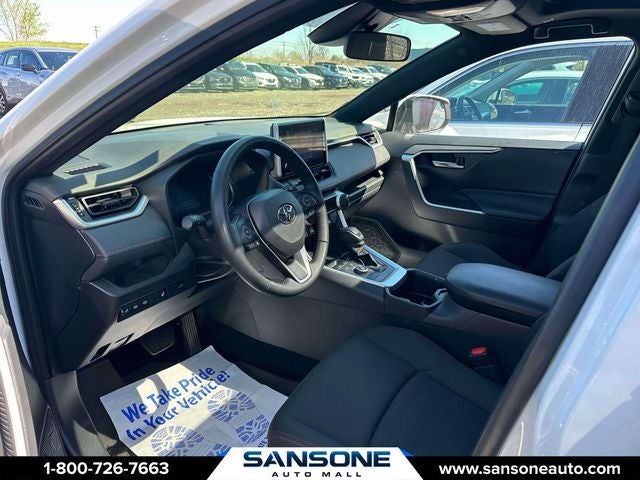 2024 Toyota RAV4 Prime SE