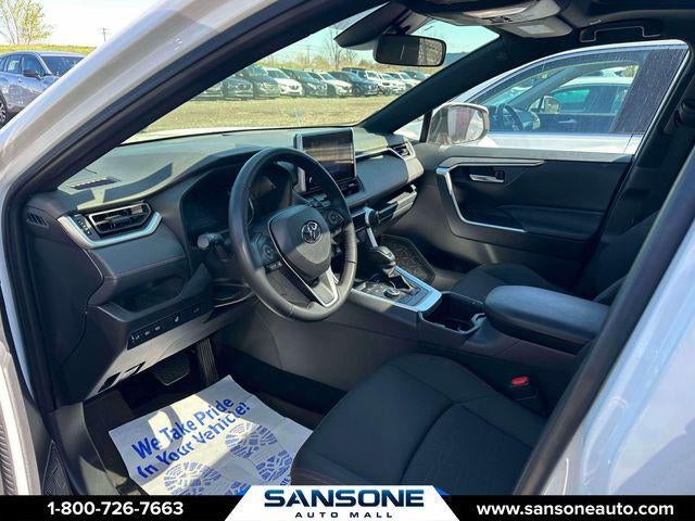 2024 Toyota RAV4 Prime SE