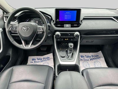 2025 Toyota RAV4 Hybrid XLE Premium