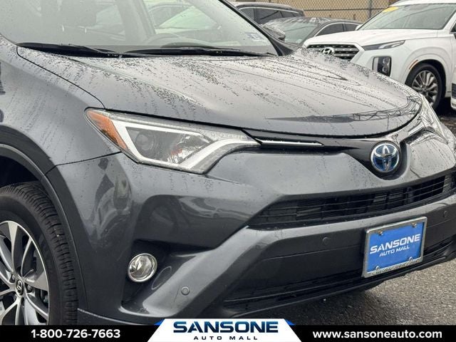 2017 Toyota RAV4 Hybrid XLE