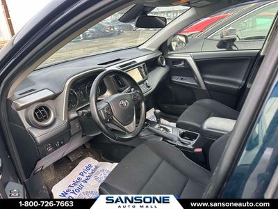 2017 Toyota RAV4 Hybrid XLE