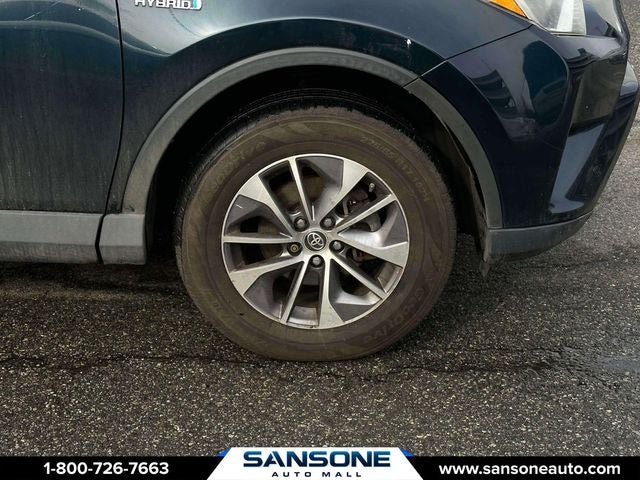 2017 Toyota RAV4 Hybrid XLE