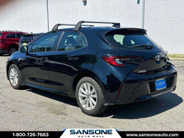 2025 Toyota Corolla Hatchback SE