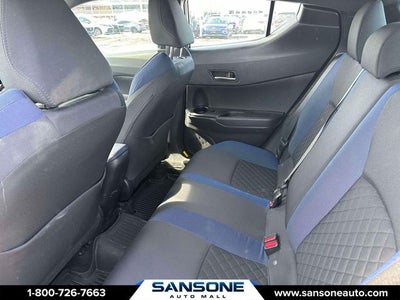 2022 Toyota C-HR XLE