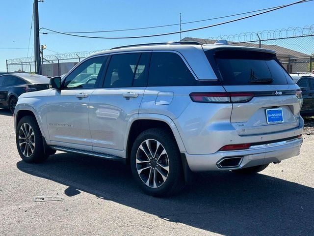 2022 Jeep Grand Cherokee Overland