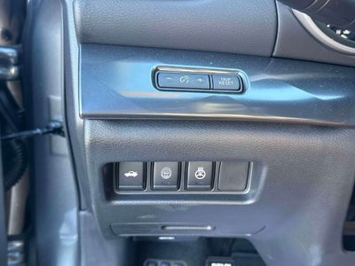 2023 Nissan Maxima SR
