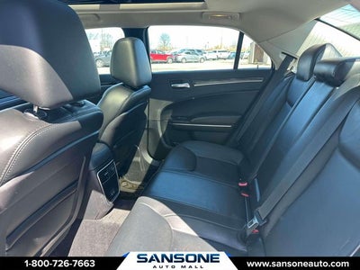 2016 Chrysler 300 Limited