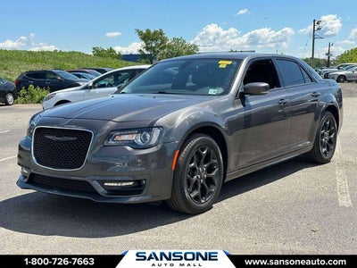 2022 Chrysler 300 Touring
