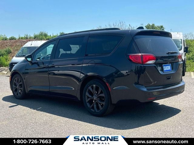 2019 Chrysler Pacifica Touring Plus