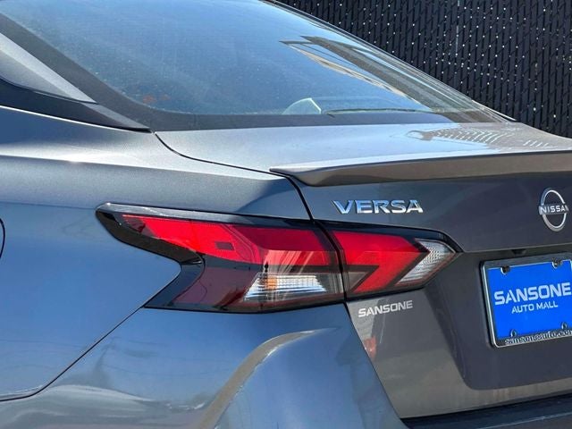 2025 Nissan Versa 1.6 SR