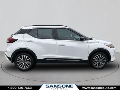 2023 Nissan Kicks SR