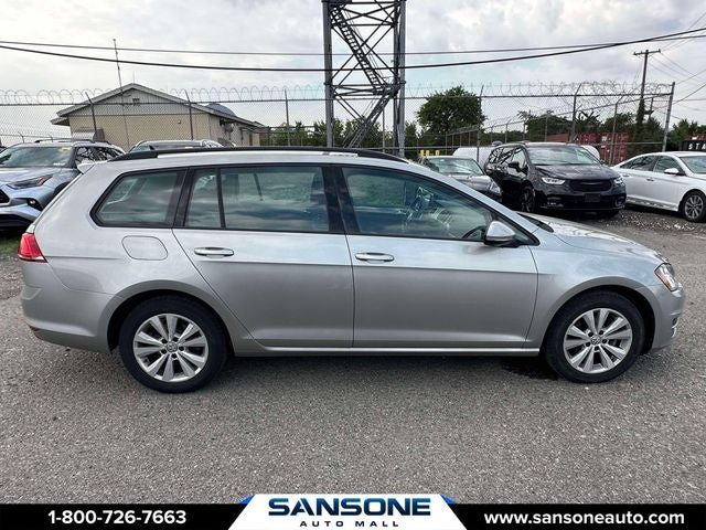 2017 Volkswagen Golf SportWagen S 4Motion