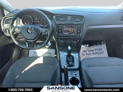 2018 Volkswagen Golf TSI S 4-Door