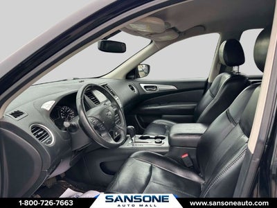 2017 Nissan Pathfinder SL